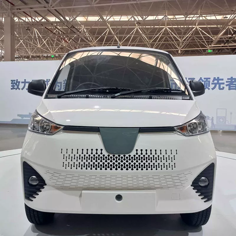 Wuling G100 電動ミニバン